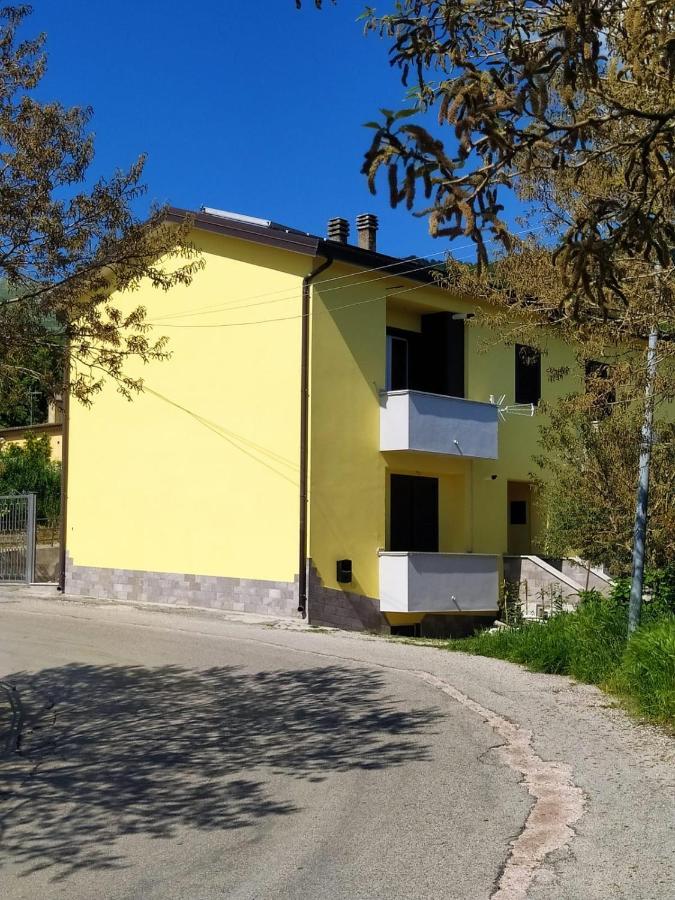 Апартаменты Casa Degli Ulivi Con Parcheggio Privato Muro Lucano Экстерьер фото